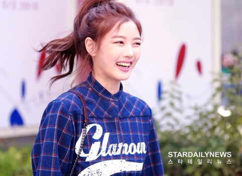 윶 이미지