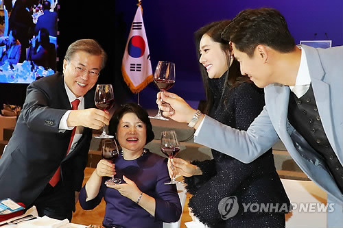  문프랑 만났던 연예인들.jpgif | 인스티즈