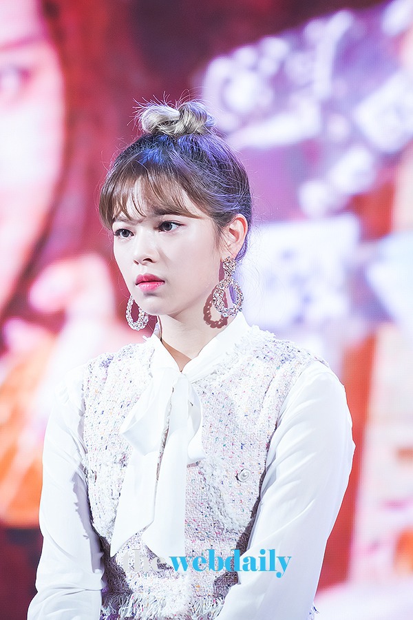 정연이 불쑥.................. | 인스티즈