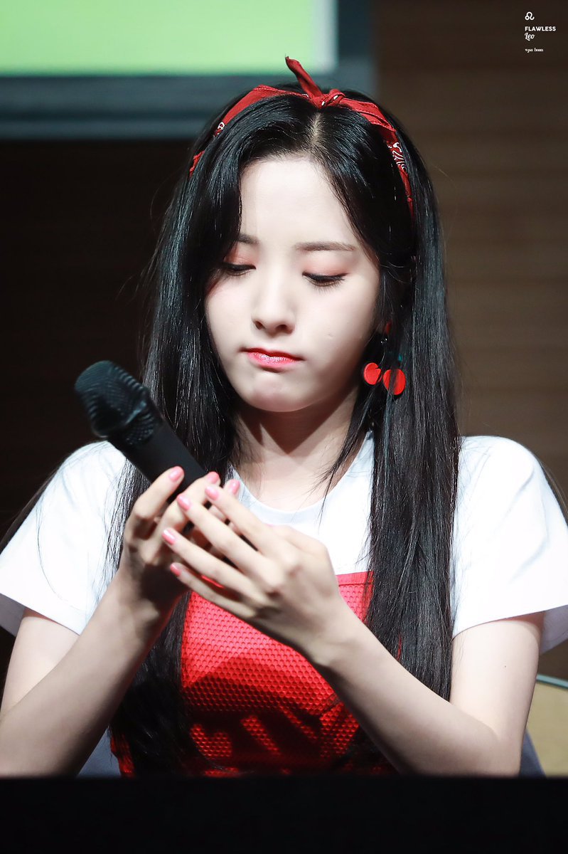 17시즌 우주소녀 보나의 미모.jpg | 인스티즈