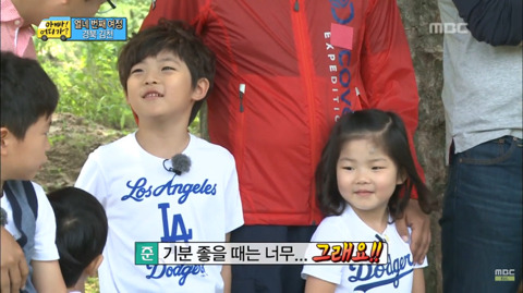[아빠어디가] 준이 동생 빈이의 첫 여행 & 자기소개 | 인스티즈