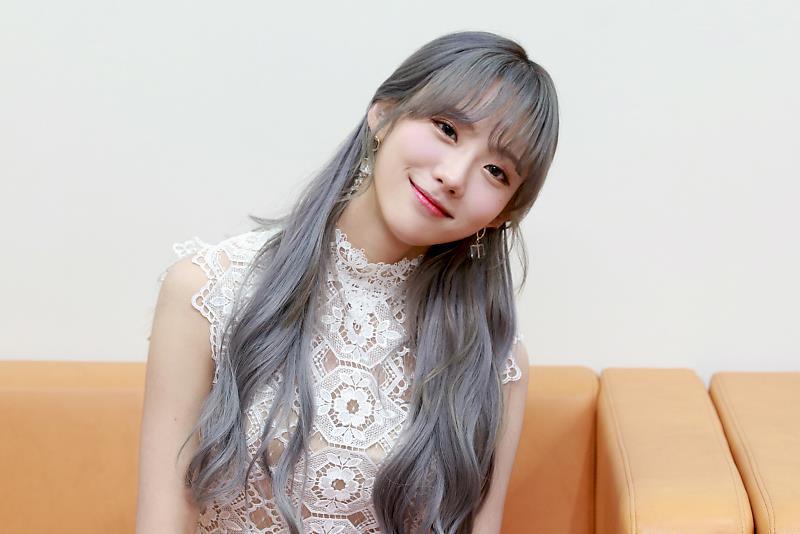 우주소녀 포스트 두니아 제작 발표회 루다 | 인스티즈