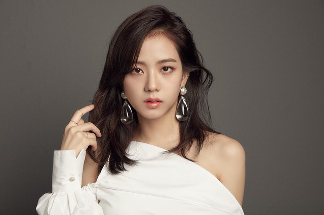 오늘자 생일을 맞은 블랙핑크 지수 | 인스티즈