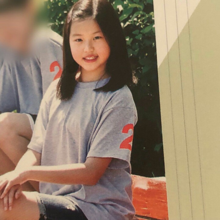 아이즈원 장원영 초등학교 졸업사진.jpg | 인스티즈