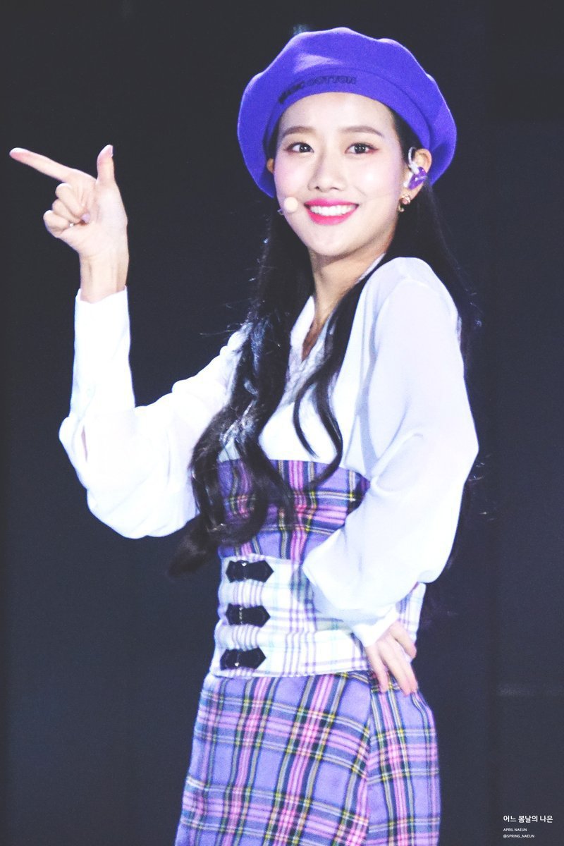 상큼하게 이쁜 에이프릴 이나은.jpgif | 인스티즈