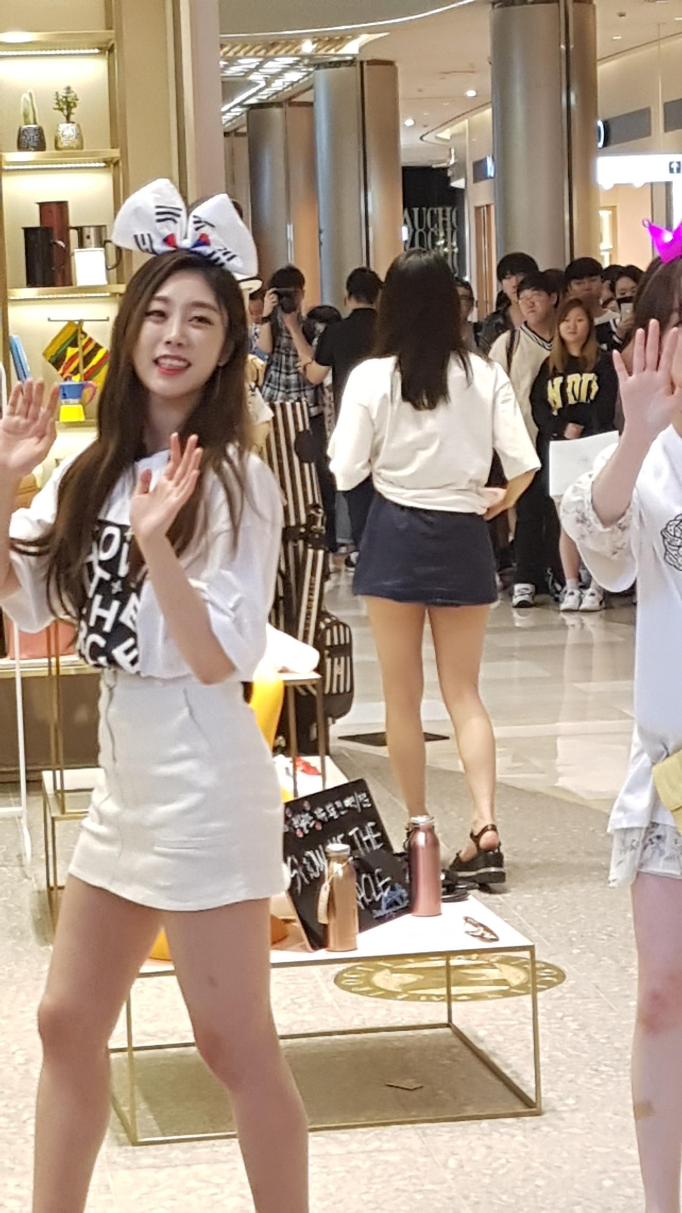 러블리즈 지수 실물을 느낄수 있는 사진 ㄷㄷ | 인스티즈