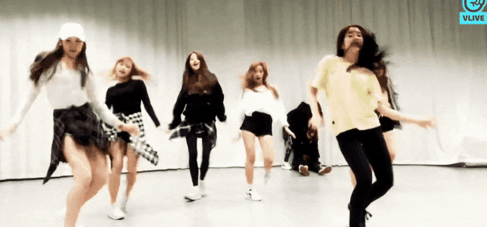 아이즈원 브이라이브 댄스타임(떽띠 유리,클라스 채연,울림즈).gif | 인스티즈