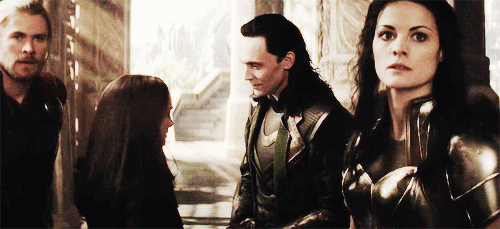 [토르:다크월드] 형 여자친구랑 은근 케미 있었던 로키 | 인스티즈