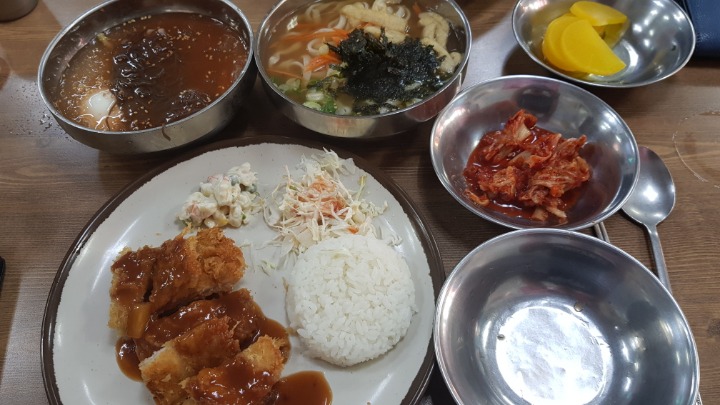 식사 이미지