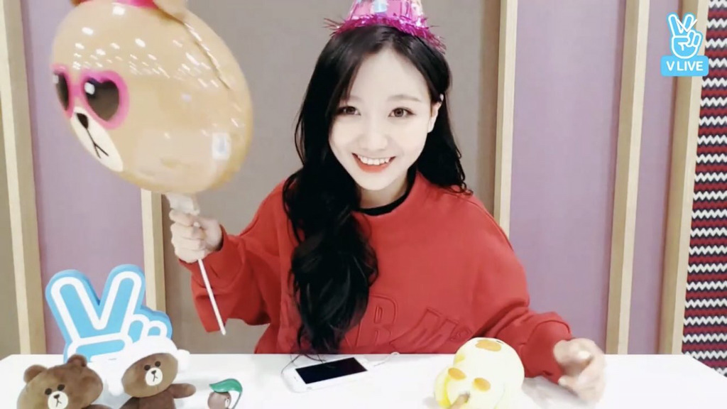 [러블리즈] 퇴근시간이 다가와서 수정이 | 인스티즈