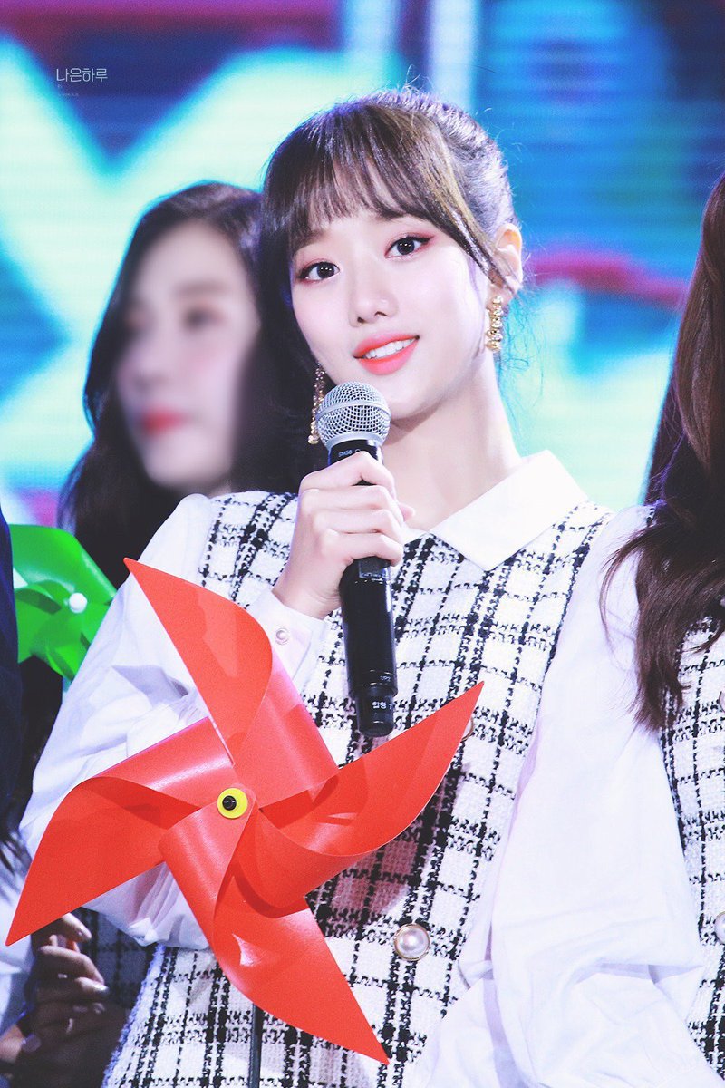 상큼하게 이쁜 에이프릴 이나은.jpgif | 인스티즈