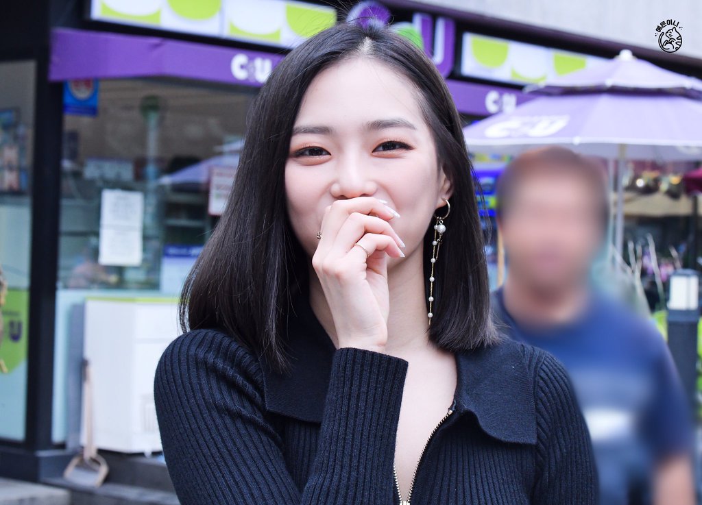 단발머리가 찰떡같이 어울리는 CLC 장예은.jpgif | 인스티즈