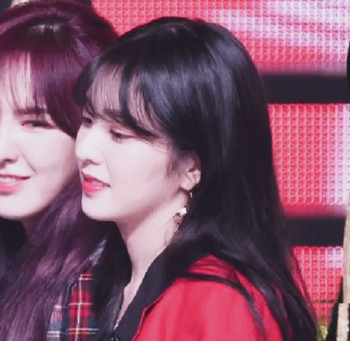 너무 이뻐서 할말을 잃게 만드는 처자.jpgif | 인스티즈