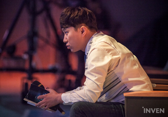 [롤챔스결승] 그들의 생각이 궁금하다! LCK 중계진 5인이 바라본 결승전 향방은? | 인스티즈