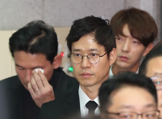 故김주혁 배우 발인식 현장 사진 | 인스티즈