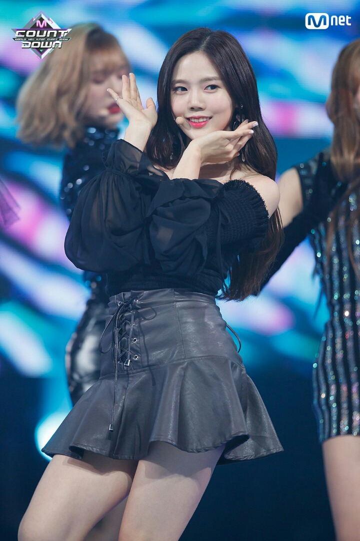 엠카운트다운 현장포토 오마이걸.jpg | 인스티즈
