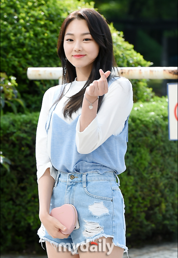 출근하는 강미나. jpg | 인스티즈