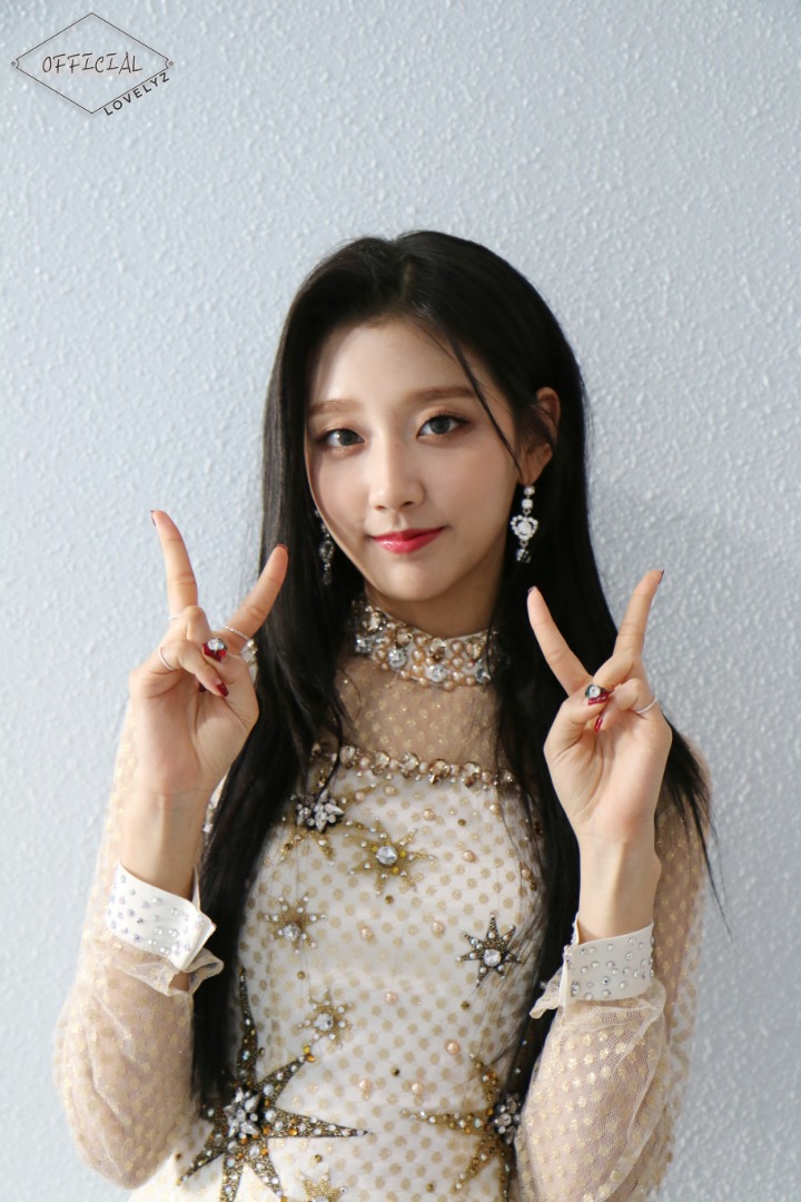 [러블리즈] 휴일에 대청소나 할까해서 예인이 | 인스티즈