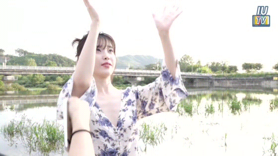 [데이터주의] 아이유 티비 #3.gif | 인스티즈