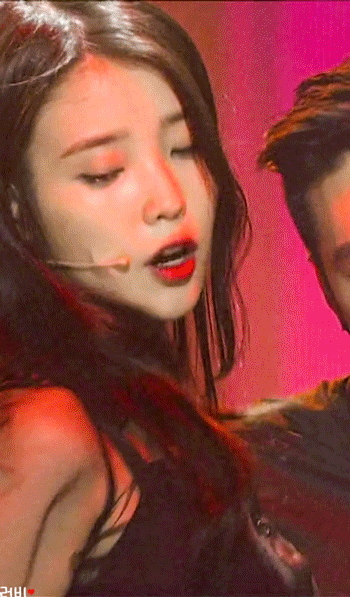 아이유 페로몬.gif | 인스티즈