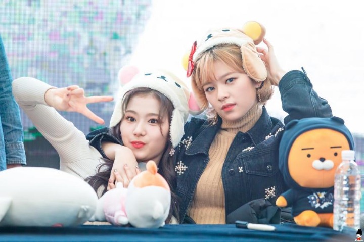 2018년 첫 230즈 | 인스티즈